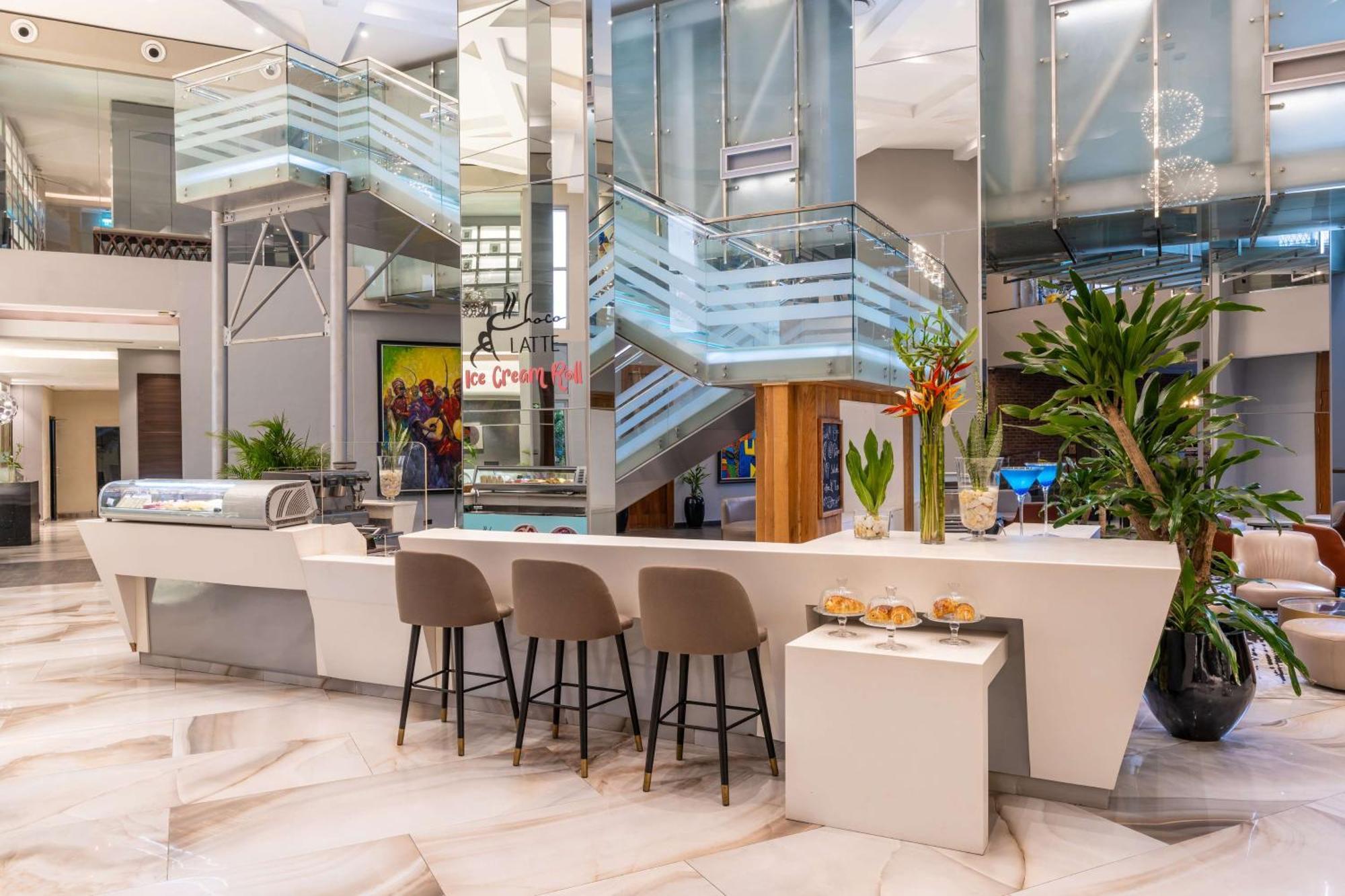 Radisson Blu Lagos Ikeja Bagian luar foto